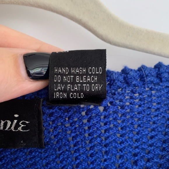 Angenie Vintage 1980's Sweater Blue Acrylic White Angora Pearl Trim Size Small - Picture 9 of 10